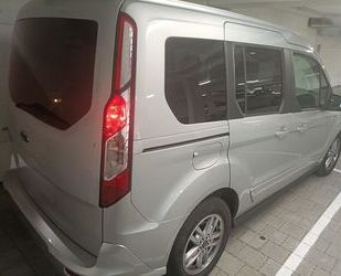 Ford Tourneo Connect Gebrauchtwagen