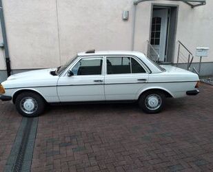 Mercedes-Benz 200 Gebrauchtwagen