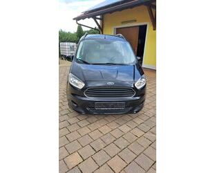 Ford Tourneo Courier Gebrauchtwagen