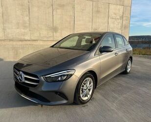 Mercedes-Benz B 180 Gebrauchtwagen