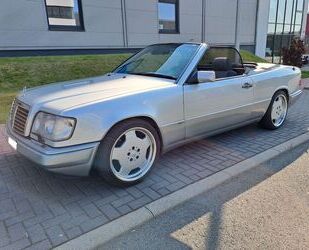 Mercedes-Benz E 200 Gebrauchtwagen