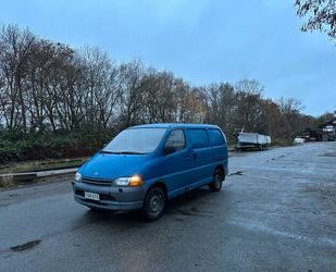 Toyota Hiace Gebrauchtwagen