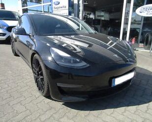 Tesla Model 3 Gebrauchtwagen