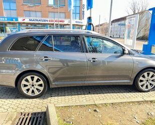Toyota Avensis Gebrauchtwagen