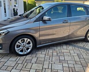 Mercedes-Benz B 180 Gebrauchtwagen