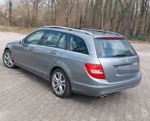 Mercedes-Benz 220 Gebrauchtwagen