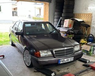 Mercedes-Benz C 180 Gebrauchtwagen