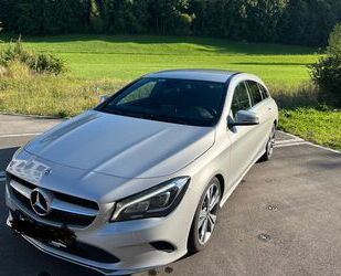 Mercedes-Benz CLA 200 Shooting Brake Gebrauchtwagen