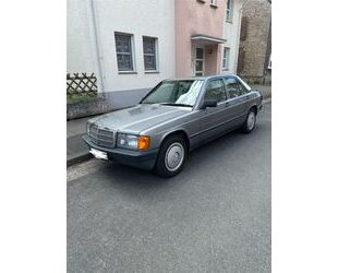 Mercedes-Benz 190 