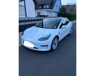 Tesla Model 3 Gebrauchtwagen
