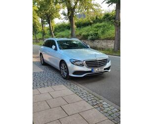 Mercedes-Benz 220 Gebrauchtwagen
