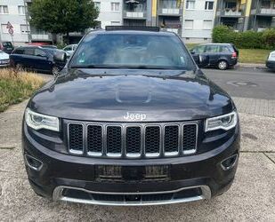 Mercedes-Benz Grand Cherokee 