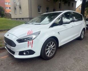 Ford S-Max Gebrauchtwagen