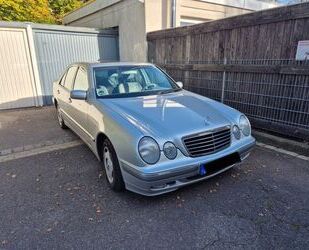 Mercedes-Benz E 200 Gebrauchtwagen