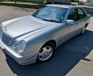 Mercedes-Benz E 270 Gebrauchtwagen