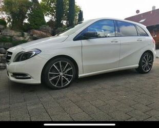 Mercedes-Benz B 180 Gebrauchtwagen