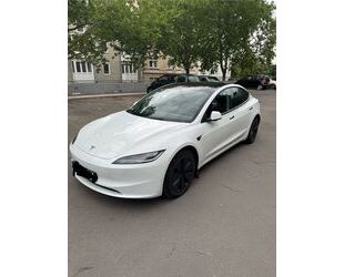 Tesla Model 3 Gebrauchtwagen