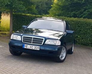Mercedes-Benz 230 Gebrauchtwagen