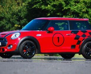 VW John Cooper Works 