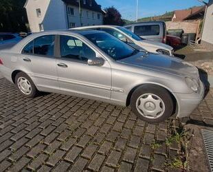 Mercedes-Benz C 180 Gebrauchtwagen