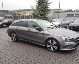Mercedes-Benz CLA 180 Shooting Brake Gebrauchtwagen