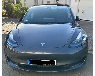 Tesla Model 3 Gebrauchtwagen