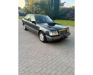 Mercedes-Benz 220 Gebrauchtwagen
