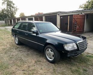 Mercedes-Benz 220 Gebrauchtwagen