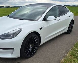 Tesla Model 3 Gebrauchtwagen