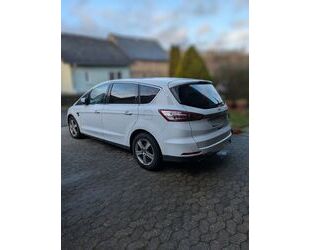 Ford S-Max Gebrauchtwagen
