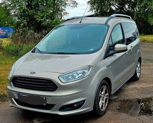 Ford Tourneo Courier Gebrauchtwagen