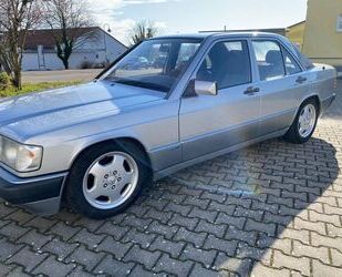 Mercedes-Benz 190 