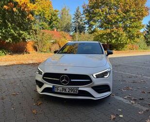 Mercedes-Benz CLA 200 Shooting Brake 