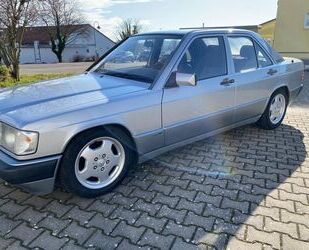 Mercedes-Benz 190 Gebrauchtwagen