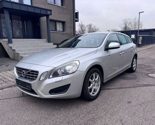 Toyota V60 