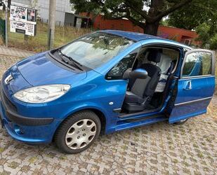 Peugeot 1007 Gebrauchtwagen