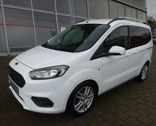 Ford Tourneo Courier Gebrauchtwagen