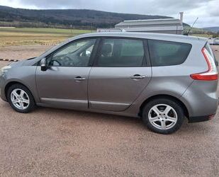 Renault Grand Scenic Gebrauchtwagen