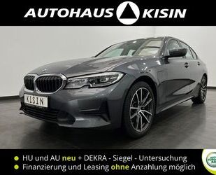 BMW BMW 320 Advantage /Navi /Digi. Cockp /LED /Pano Gebrauchtwagen