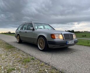 Mercedes-Benz E 230 Gebrauchtwagen