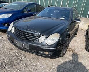 Mercedes-Benz E 320 