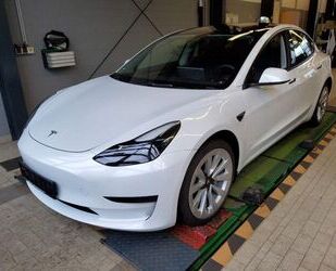 Tesla Model 3 Gebrauchtwagen