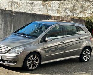 Mercedes-Benz B 200 Gebrauchtwagen