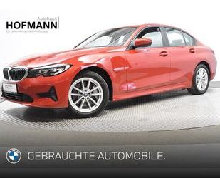 BMW BMW 330e Aut. Advantage NEU bei BMW Hofmann Gebrauchtwagen