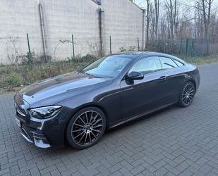 Mercedes-Benz E 220 Gebrauchtwagen