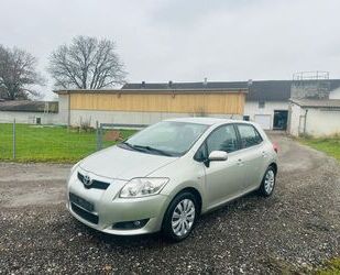 Toyota Auris Gebrauchtwagen