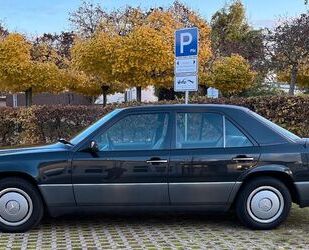 Mercedes-Benz 230 Gebrauchtwagen