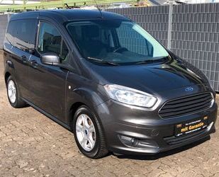 Ford Tourneo Courier Gebrauchtwagen
