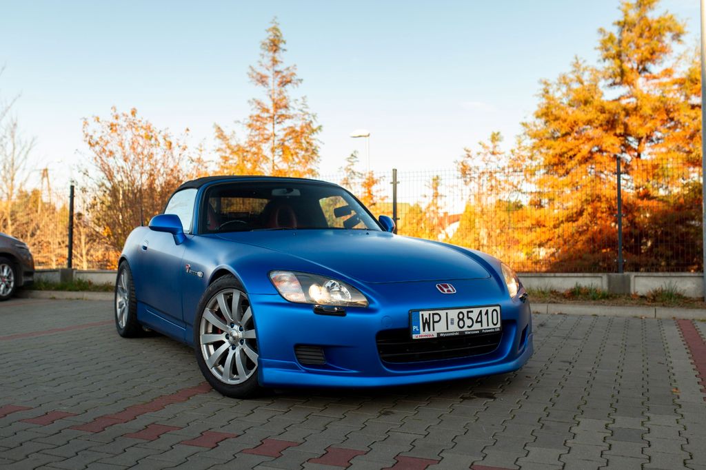 S2000