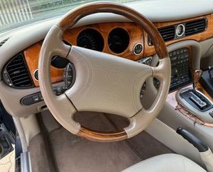 Jaguar XJ8 Gebrauchtwagen